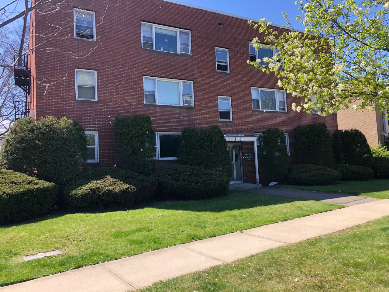 Broad Street Apartments photo 15