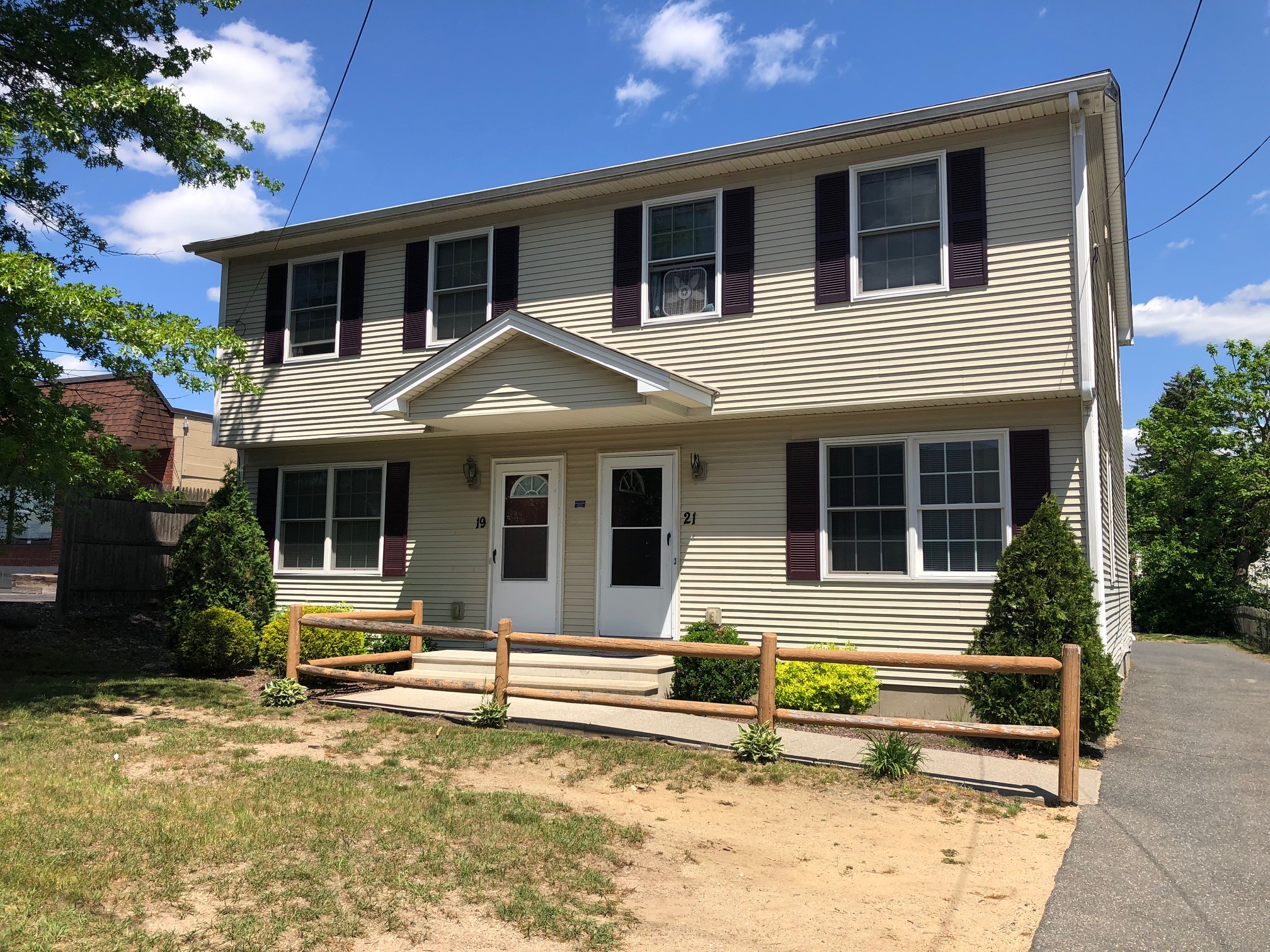 Town House Apartments photo 8